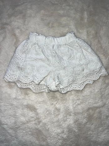 Short, bébé fille