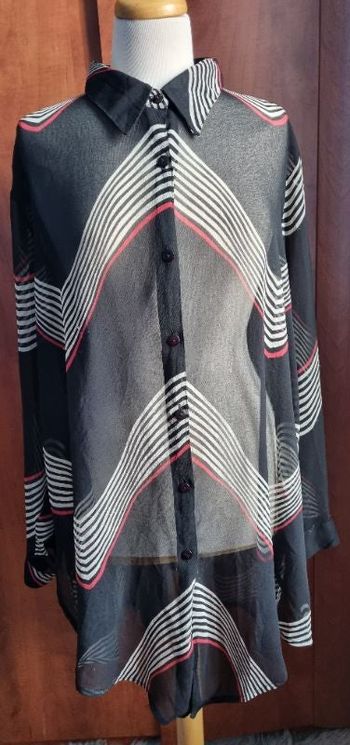 Chemise longue noir transparente taille 54