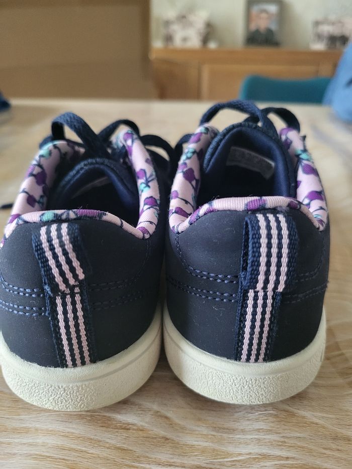 Basket adidas 31.5 - photo numéro 4