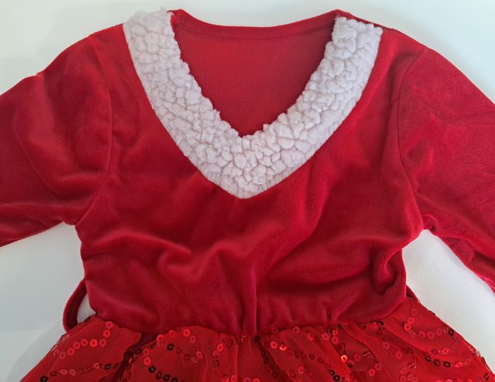 Jolie robe de Noël 36 mois TBE - photo numéro 4