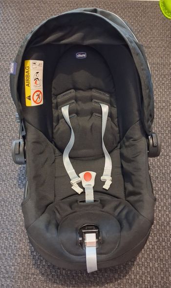 Cosy siège auto bébé chicco 