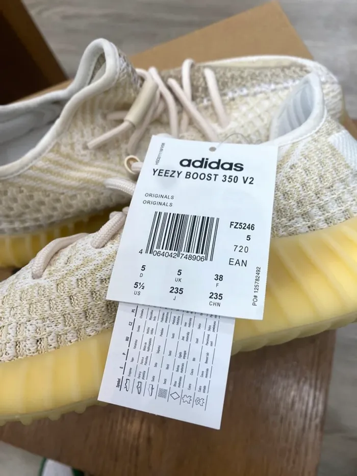 Adidas Yeezy boost 350 V2 Natural - neuf - 38eu - photo numéro 9