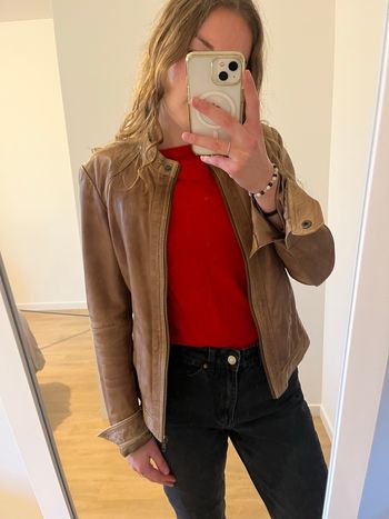 Veste en cuir marron