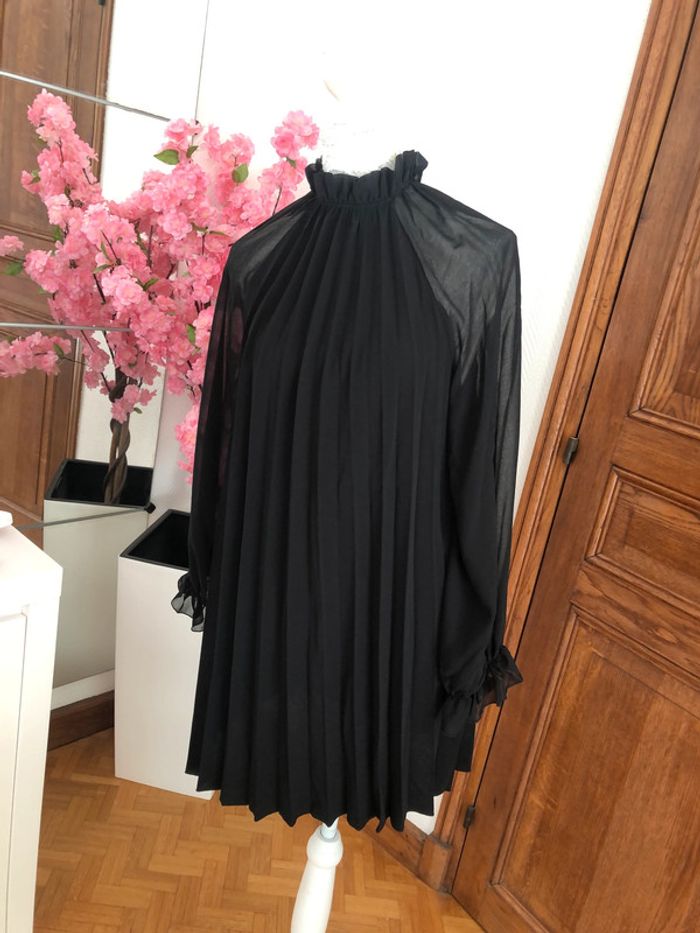 Robe Zara noire neuve taille S - photo numéro 3