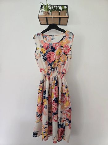 Robe fleuri taille M
