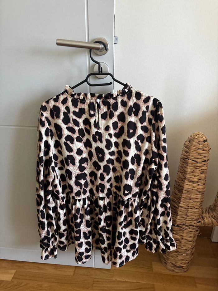 Blouse léopard longue - photo numéro 8