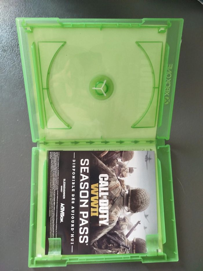 Boîtier call of duty WWII Xbox one - photo numéro 4