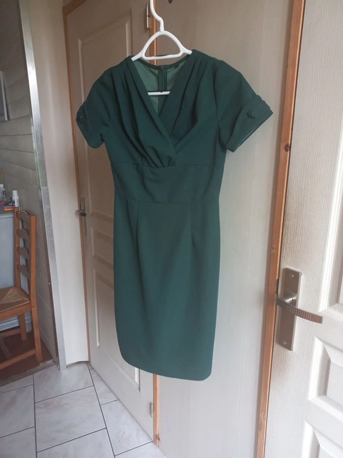 robe verte foncé