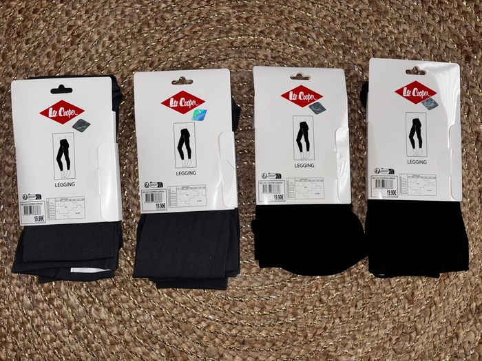 Lot De 4 leggings Neuf Dans L’emballage de la Marque: Lee Cooper.