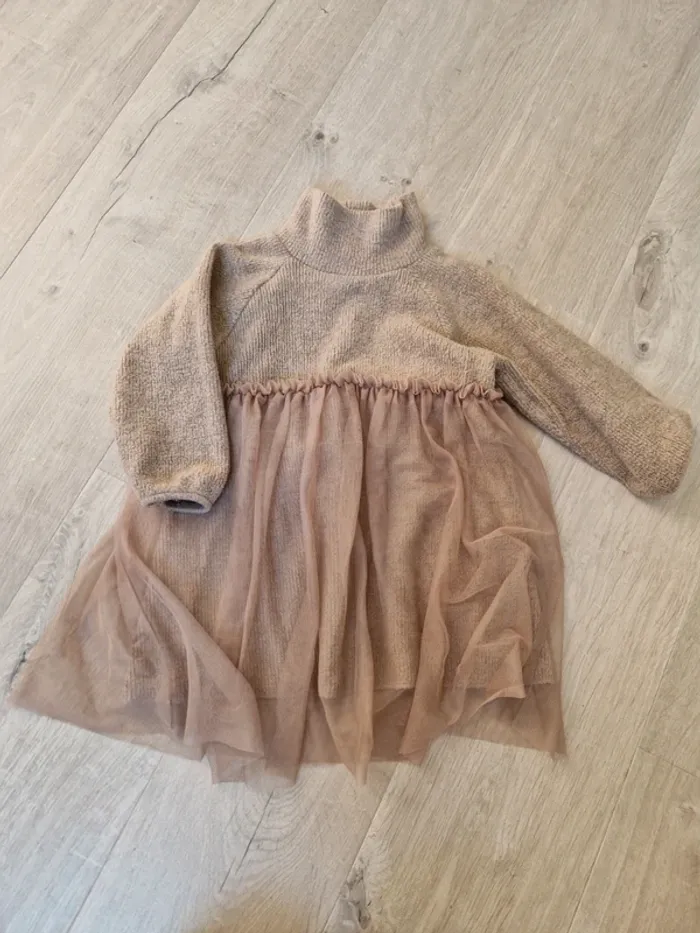 Robe Zara