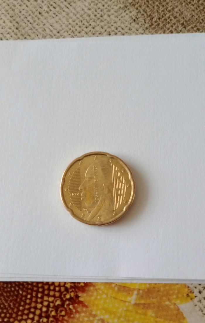 Pièce 20 centimes d'euro de Joséphine Baker rare 2024 - photo numéro 2