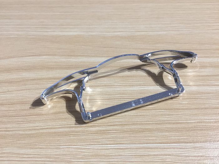 Pare-chocs arrière pièce détachée miniature Mercedes Benz 500 K 1936 Burago 1/20 1/20e 1/20eme #A46 - photo numéro 2