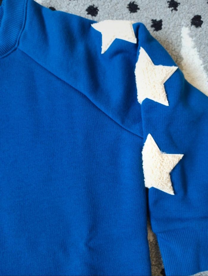 Sweat neuf - Taille 4 ans - photo numéro 4