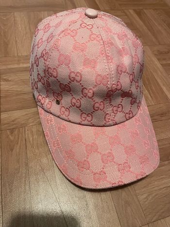 Casquette Gucci rose 