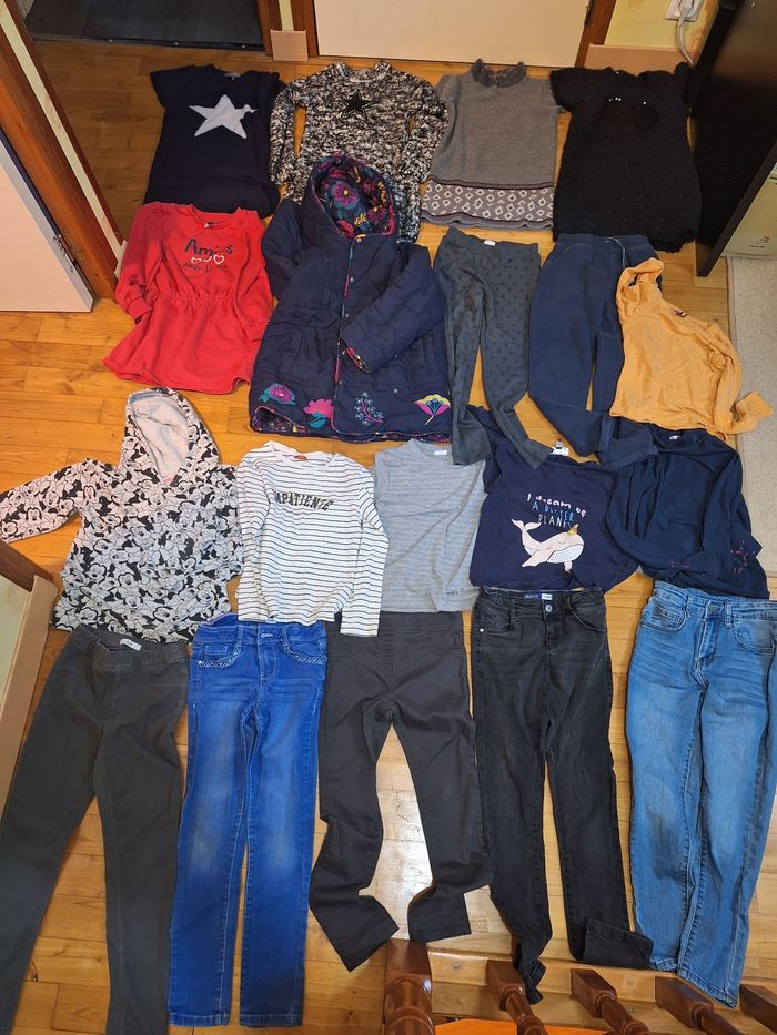 Lot vêtements fille 8 ans