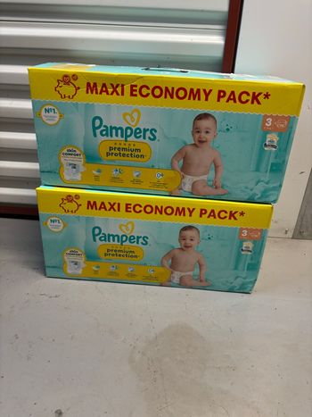 Lot de 2 maxi pack Pampers premium taille 3 
