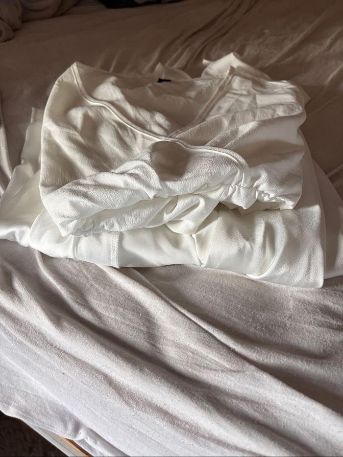 Lot de deux  blouse blanc - photo numéro 2