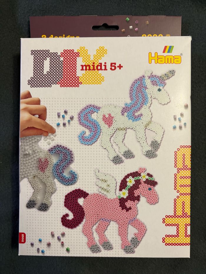 HAMA 3448  Perles à repasser midi "Chevaux imaginaires", coffret