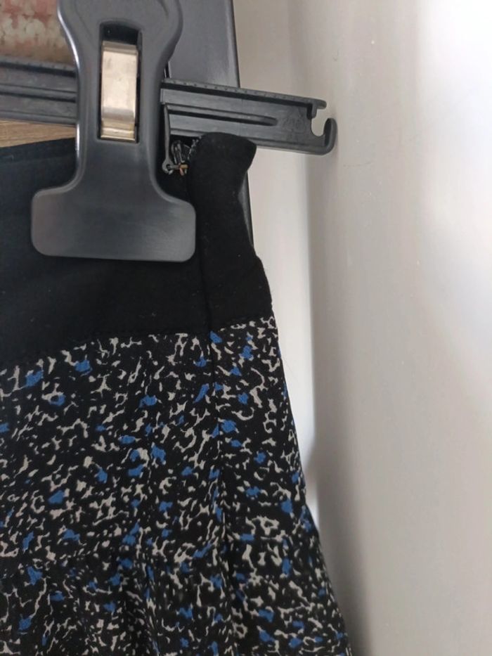 Jupe patineuse Camaïeu – Taille 34 convient aussi 36 - photo numéro 6