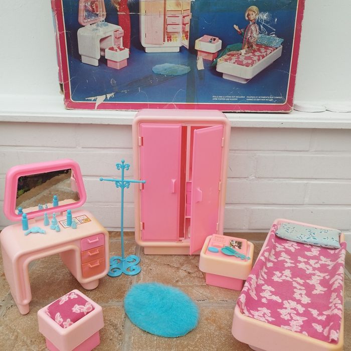 Chambre à coucher Barbie vintage