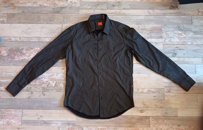 Chemise Hugo Boss - taille M