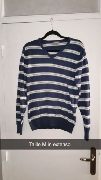 Pull à rayure taille M in extenso