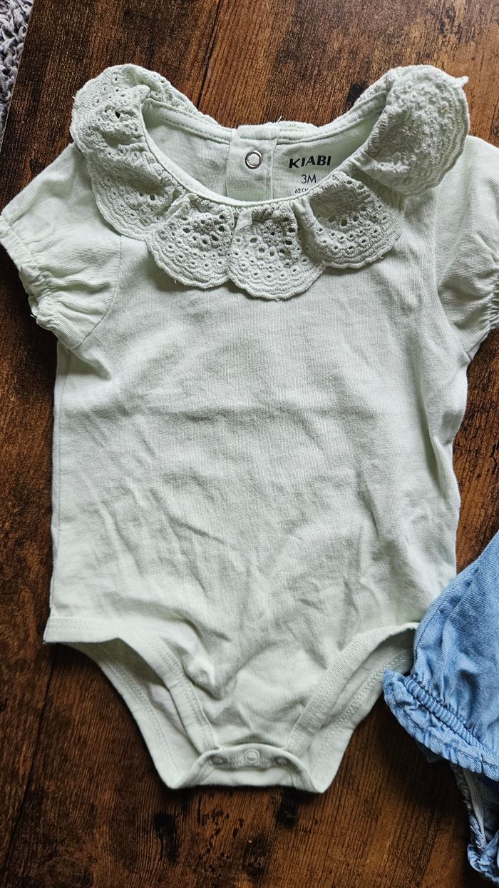 Lot bodies habillés bébé fille - photo numéro 2