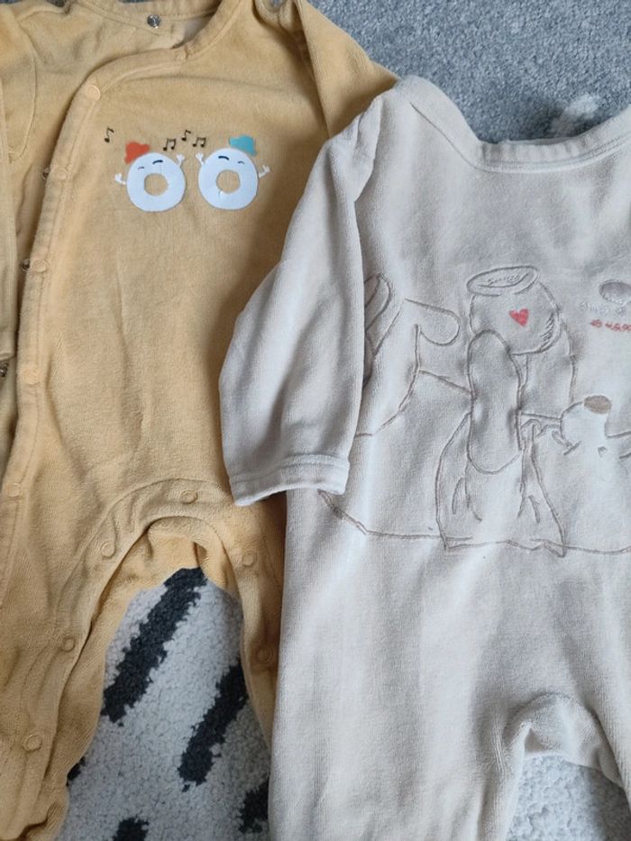 Lot 2 pyjamas Winnie l'ourson