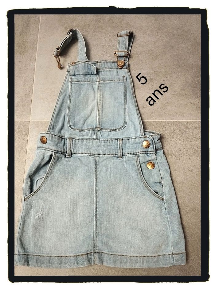 5 ans kiabi robe salopette en jean toutes saisons /Excellent état - photo numéro 8