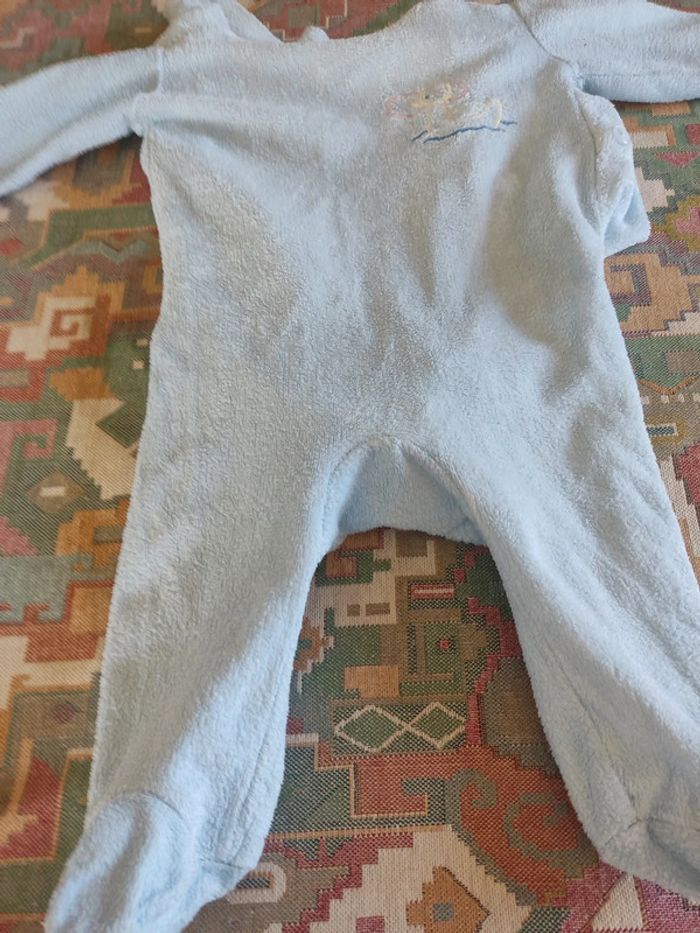 Pyjama éponge bleu ciel 3 mois