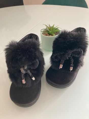 Bottines fourrure neuves