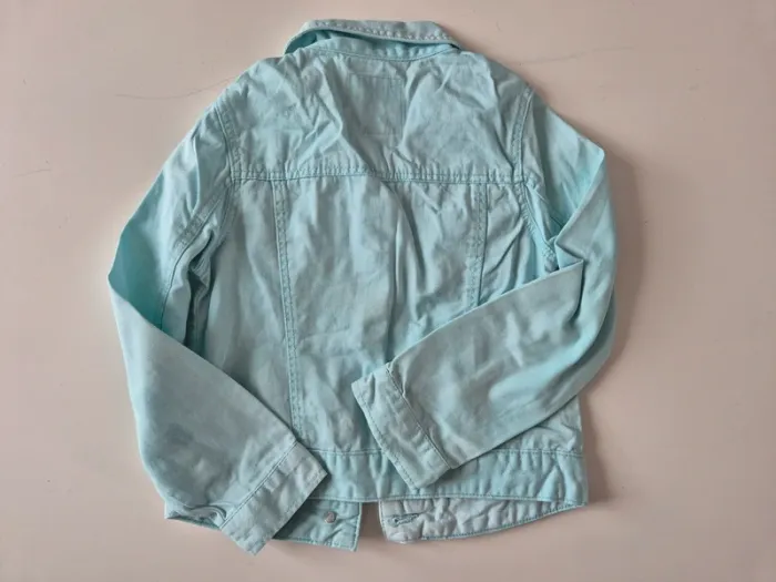 👧 Veste en jeans - photo numéro 4