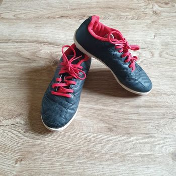 ⭐ Chaussures de foot Kipsta Decathlon Pointure 31 ⭐