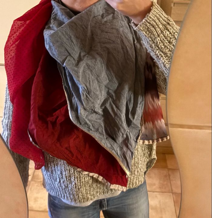 Écharpe épaisse H&M taille unique en parfait état comme neuve - photo numéro 2