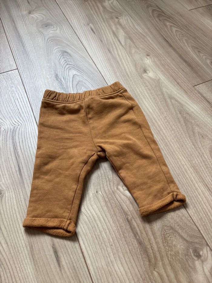 Pantalon jogging Kiabi 3 mois - photo numéro 3
