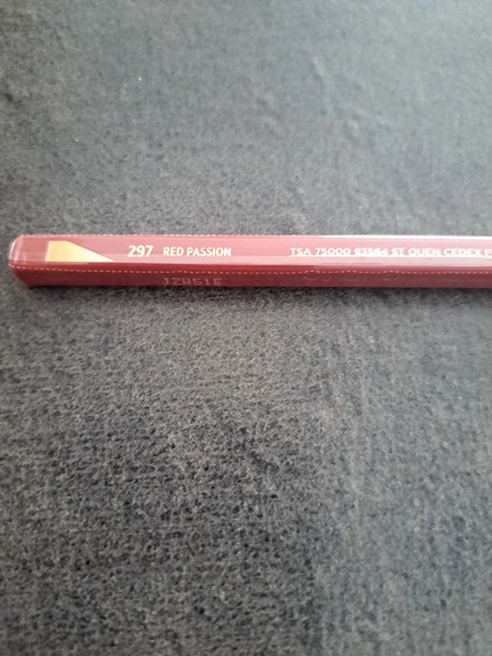 Lip liner color riche l oreal - photo numéro 2