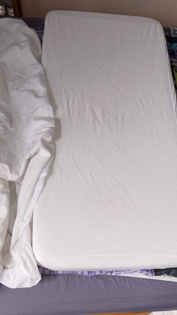 Alése, protection imperméable pour lit  bébé 120x60