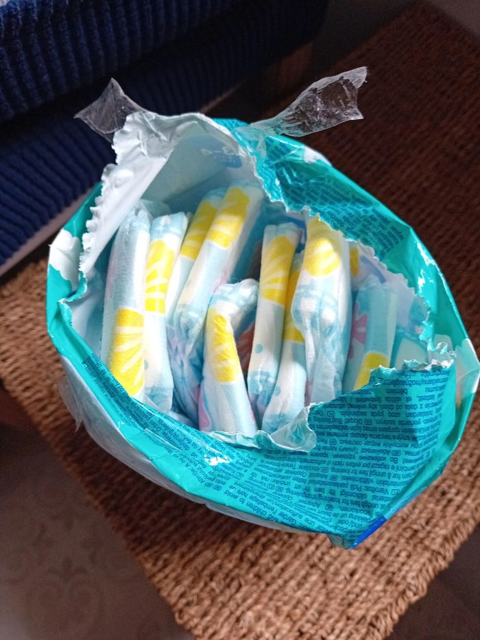 Couches de bain Pampers 3/4 (6/11 kg) - photo numéro 3