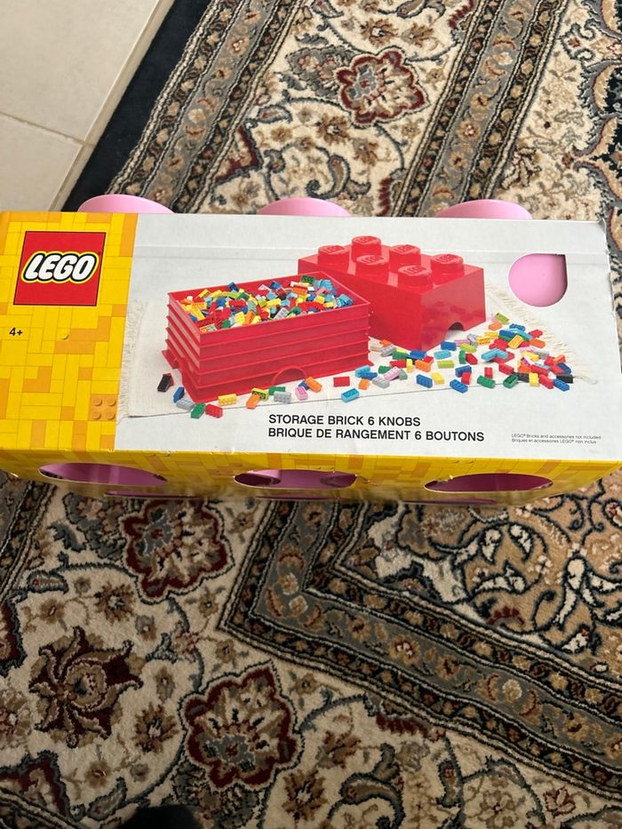 Boîte rangement rose pour Legos