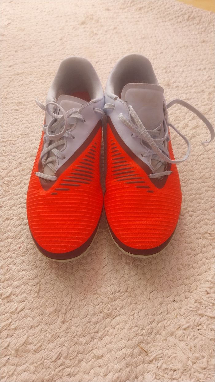 Crampons nike - photo numéro 2