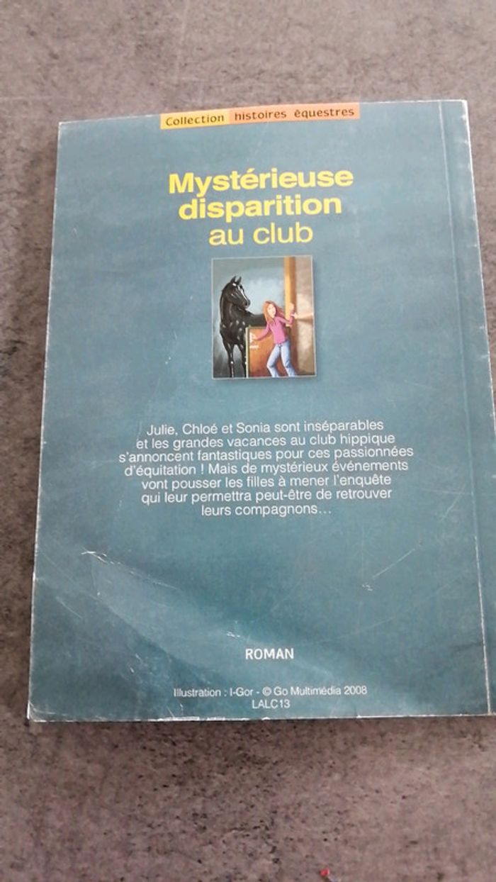 Livre mystérieuse disparition au club - photo numéro 2