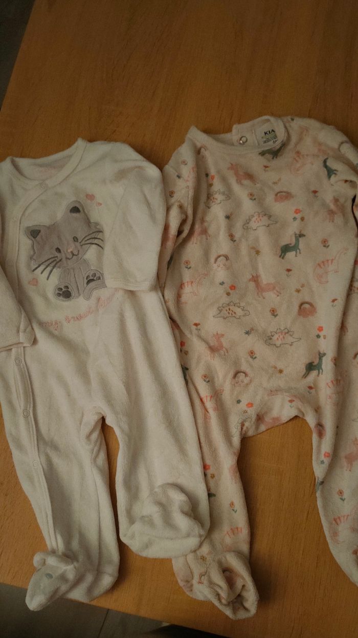 Lot vêtements bébé fille 6/9 mois - photo numéro 7