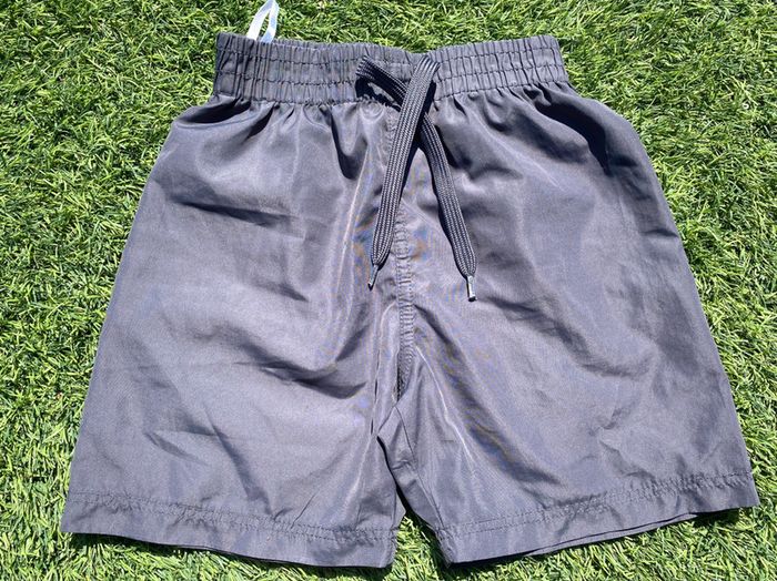 Short léger