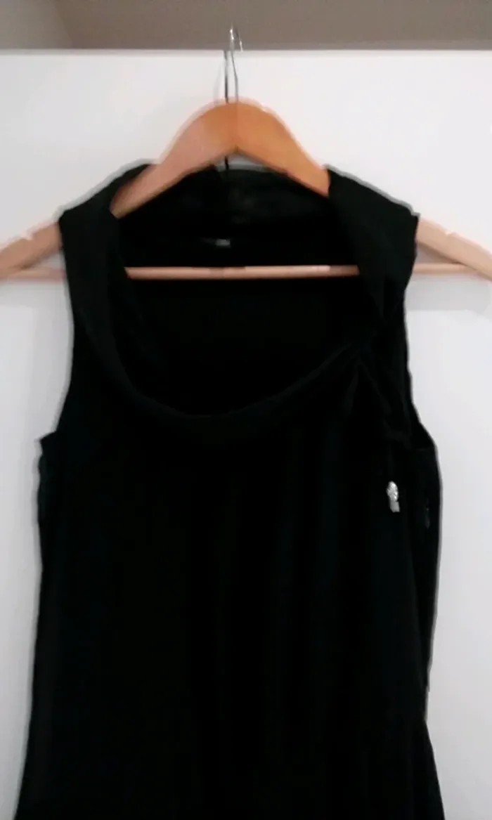 Petite robe noire - T.36 - photo numéro 2