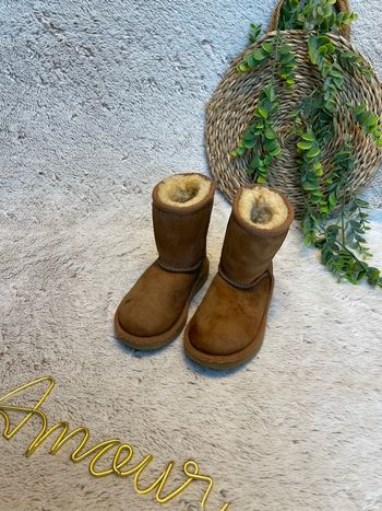 Bottes fourrées haute camel  - Taille 26 - UGG 