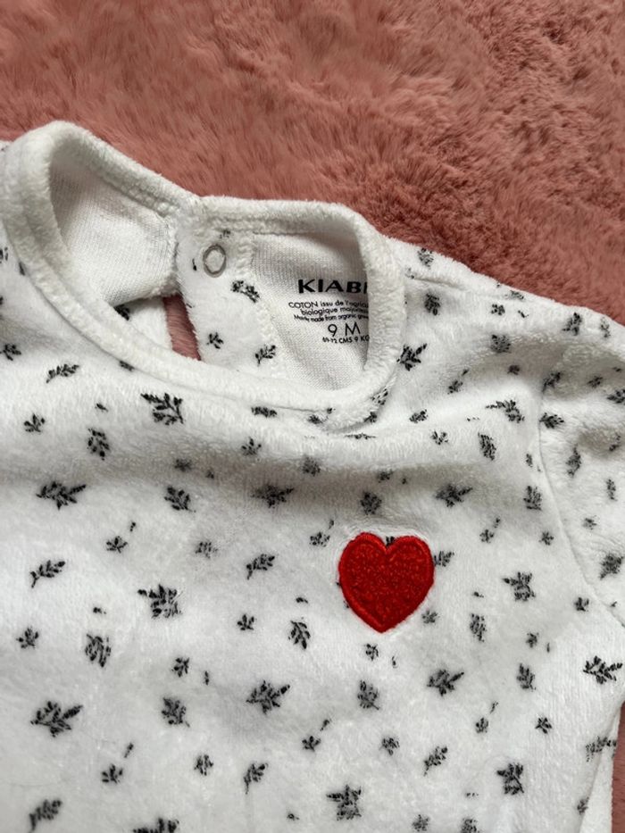 Lot 4 pyjamas 1 pièce velours bébé fille 9 mois - photo numéro 6