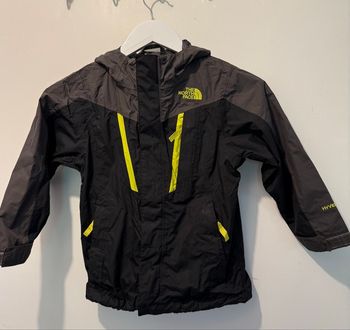 Veste imperméable  The North Face taille 5 ans 