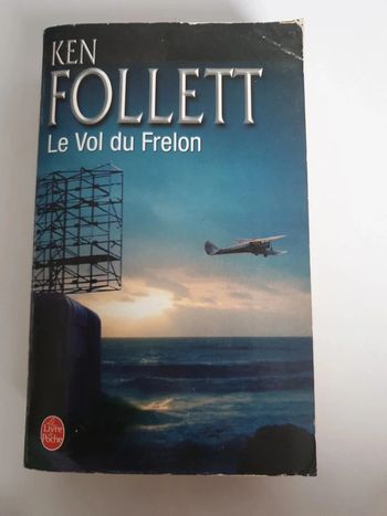 Livre Le vol du Frelon - format poche- Ken Follett