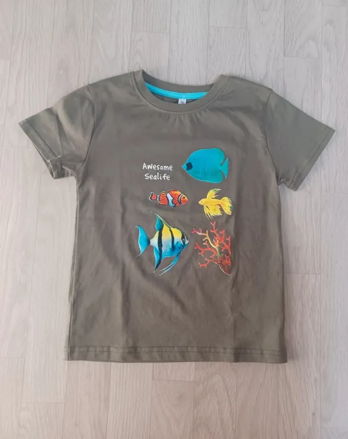 Lot t-shirt et 1 pull garçon 5 ans - photo numéro 5
