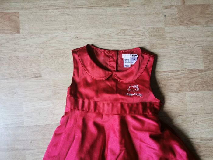 Robe de fêtes hello kitty 4/6 ans - photo numéro 3